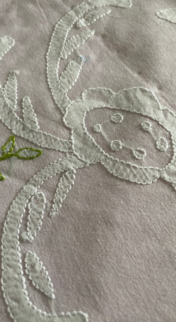 Gölge işi tamamen elle yapılmış - Görsel 3