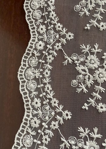 Beyaz dantel 170x55cm Masa Örtüsü - Görsel 4