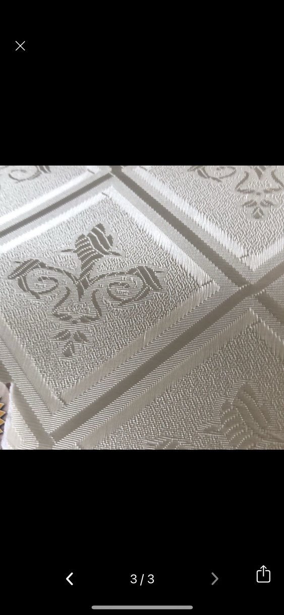 Beyaz Baskılı Taç Masa Örtüsü 160x220 cm - Görsel 3