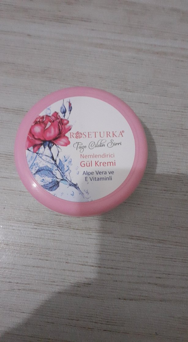 Roseturka Nemlendirici Gül Kremi Aloe Vera ve E Vitamini - Görsel 3