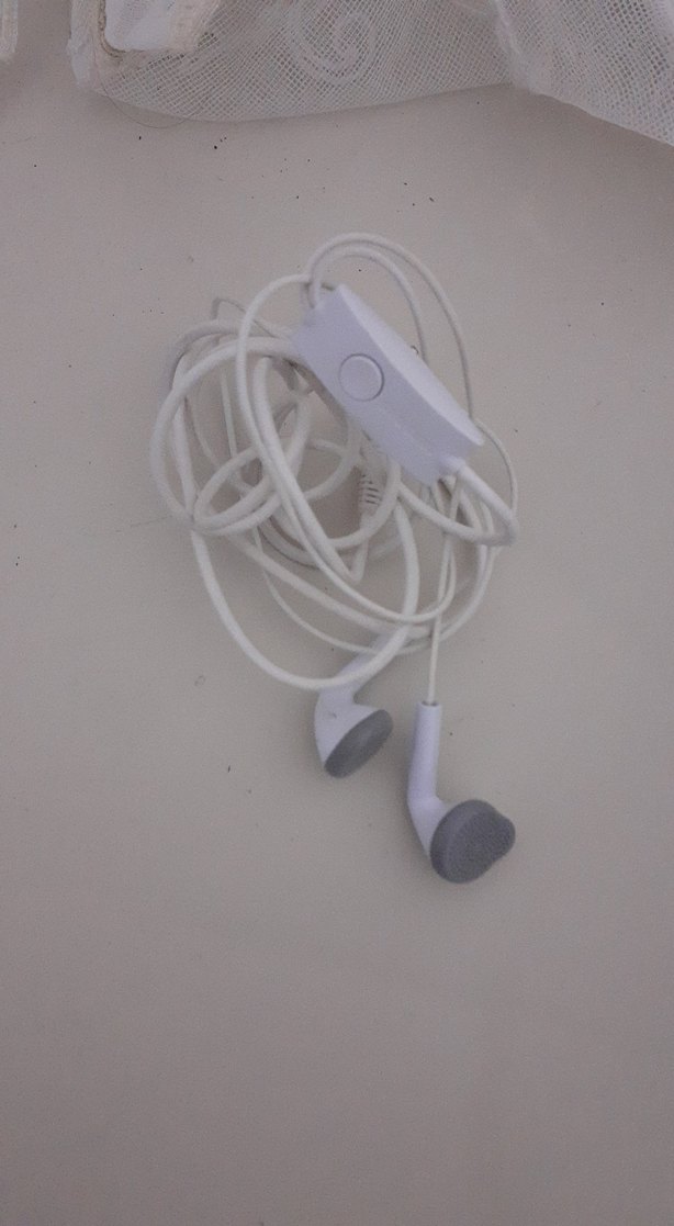 Samsung Beyaz Kulak İçi Kulaklık - Görsel 4