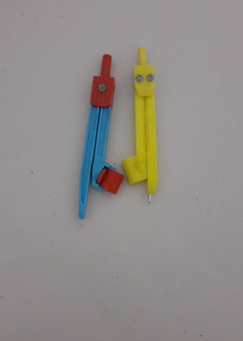 Renkli Çizim Pergelleri