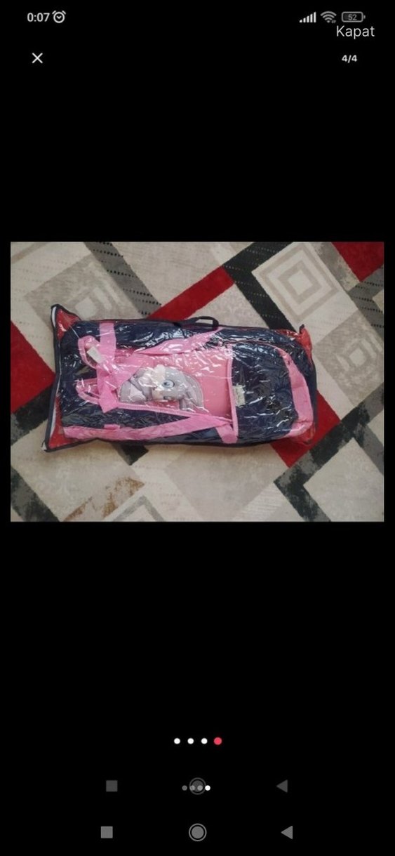 Pembe Baskılı Bebek Taşıma Çantası - Görsel 4