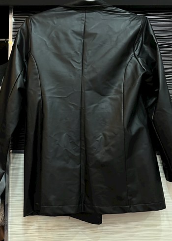 Kadın Siyah Deri Uzun Ceket - Görsel 2