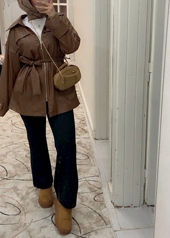 Kahverengi Deri Kemerli Kadın Ceket - Görsel 4