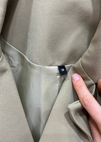 Bej Kemerli Kadın Blazer Ceket - Görsel 2