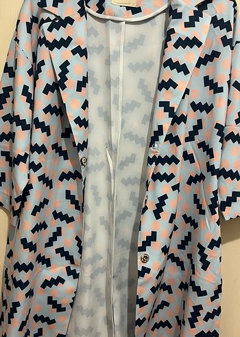 Uzun Kesim Çok Renkli Bağlamalı Kadın ince ceket - Görsel 4