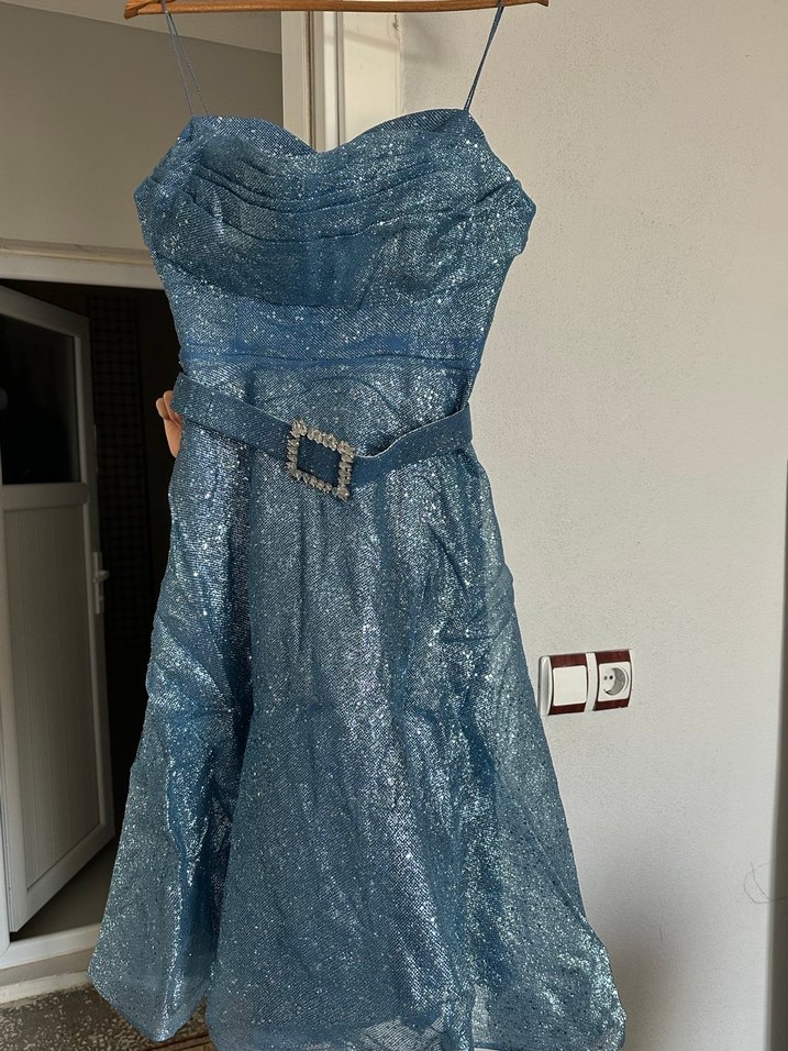 Parlak Mavi Simli Midi Mezuniyet Elbisesi - Görsel 2