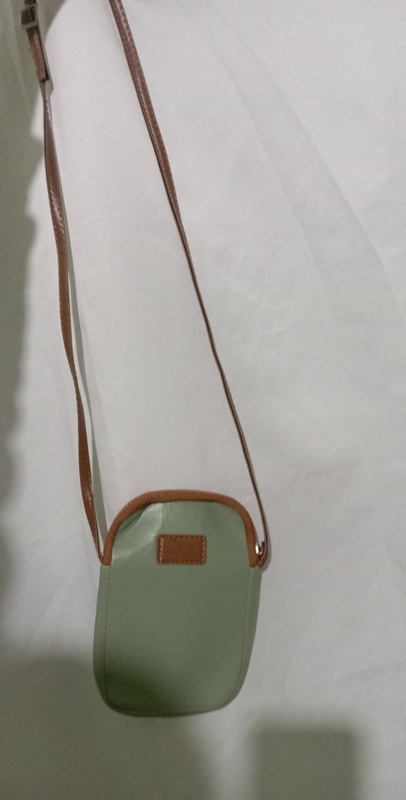 Bej Deri Minimalist Kadın Çantası - Görsel 3