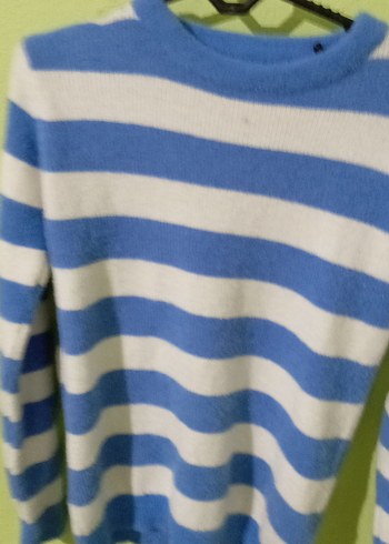 Mavi Beyaz Çizgili Kadın Triko Kazak - Görsel 3