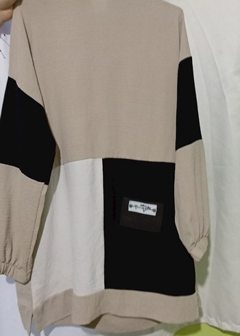 Düğmeli Bej Siyah Desenli Kısa Sweatshirt - Görsel 6