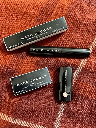 Marc Jacobs mini boylar