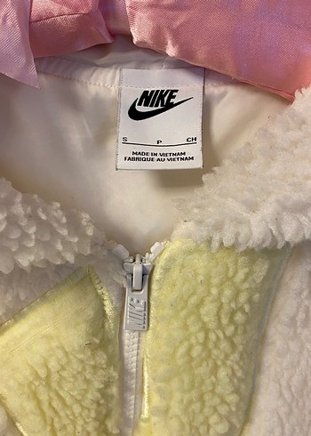 Kızlar için Beyaz Kapüşonlu Peluş Nike ceket - Görsel 2