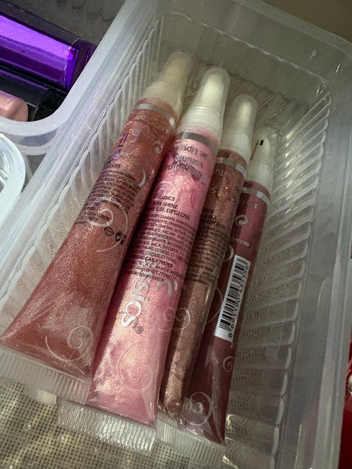 Golden rose simli tüplü lipgloss - Görsel 2