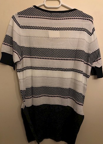 Kadın Gri Desenli Kısa Kollu Triko Bluz - Görsel 2