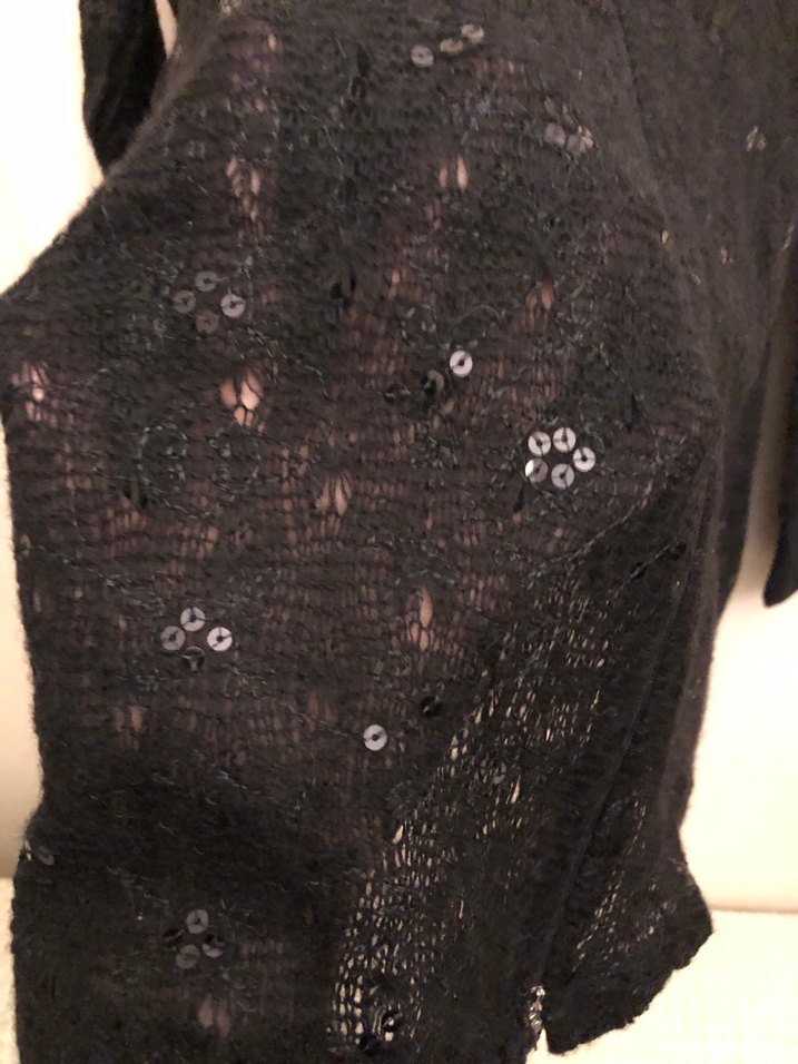 Siyah Düğmeli Uzun Kollu Triko Hırka - Görsel 3