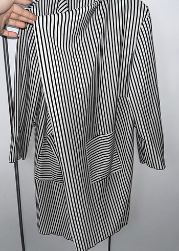 Çizgili Kadın Uzun Kollu Zebra Model İnce  Ceket - Görsel 3