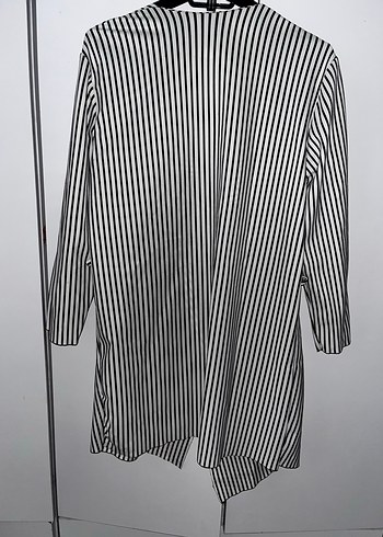 Çizgili Kadın Uzun Kollu Zebra Model İnce  Ceket - Görsel 4