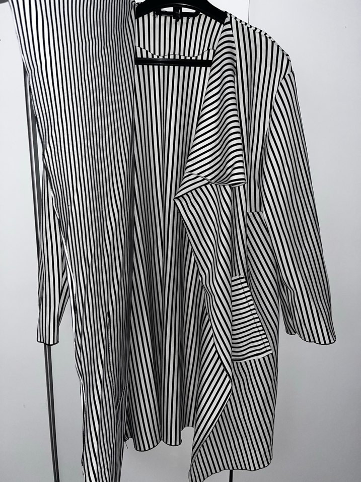 Çizgili Kadın Uzun Kollu Zebra Model İnce  Ceket - Görsel 2