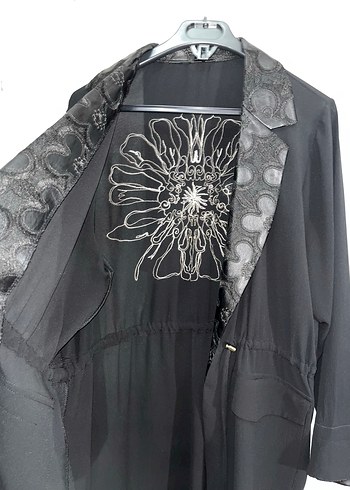 Düğmeli Siyah Şık Ceket - Görsel 3