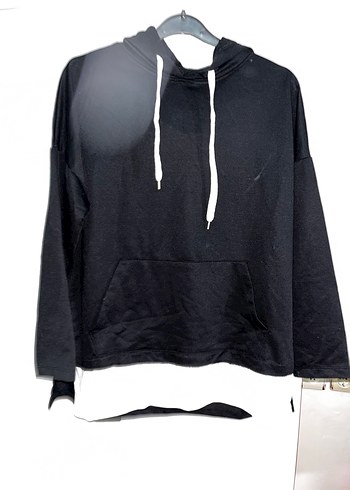 Siyah Kapüşonlu Rahat Kesim Sweatshirt - Görsel 2