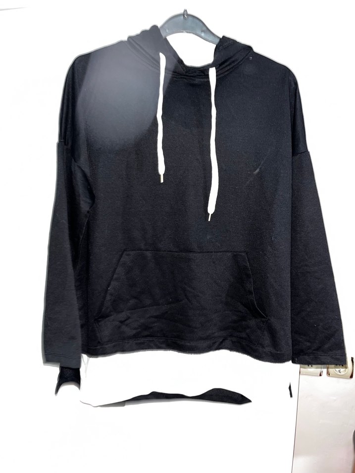 Siyah Kapüşonlu Rahat Kesim Sweatshirt - Görsel 2