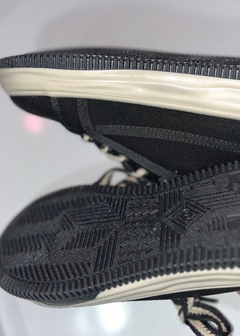 Lc Waıkıkj Siyah Gri Tabanlı Spor Ayakkabı - Görsel 4