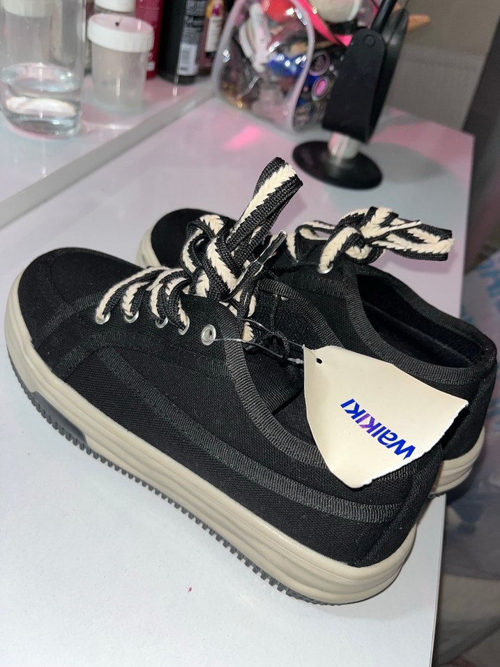 Lc Waıkıkj Siyah Gri Tabanlı Spor Ayakkabı - Görsel 3