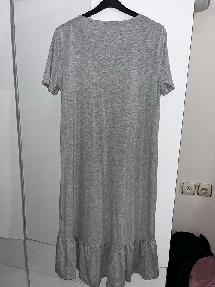 Gri Uzun Kollu Salaş Elbise - Görsel 4