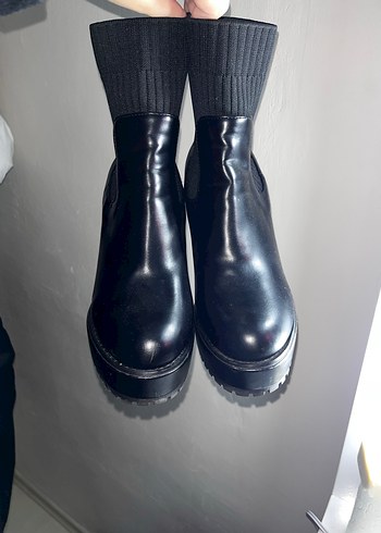 Madein China Siyah Kadın Platform Topuklu Bot - Görsel 7