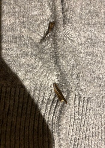 Gri V Yaka Düğmeli Kadın Hırka Kazak - Görsel 2