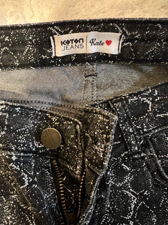 Gri Yılan Desenli Denim Pantolon - Görsel 4