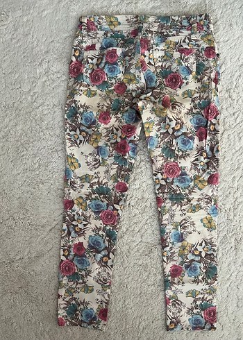 Çiçek Desenli Düşük Bel Kadın Pantolon - Görsel 2