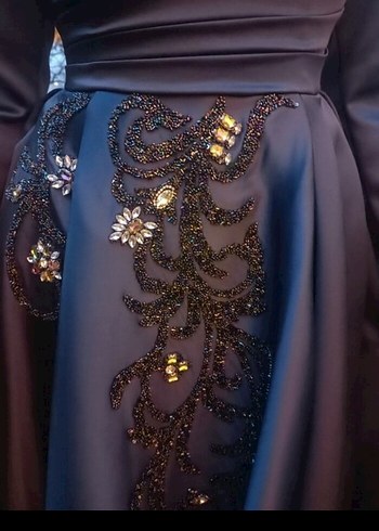 Mavi İşlemeli Uzun Kollu Abiye Elbise - Görsel 5