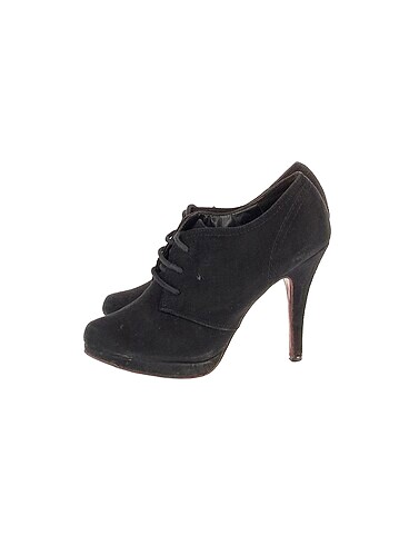 Deichmann Bot %70 İndirimli.