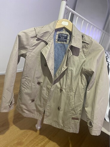 LC Waikiki Lc wakiki çocuk trençkot
