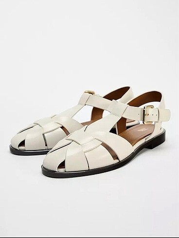 Zara yeni etiketli sandalet
