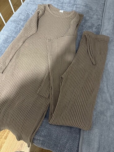 Krem bej pijama takımı