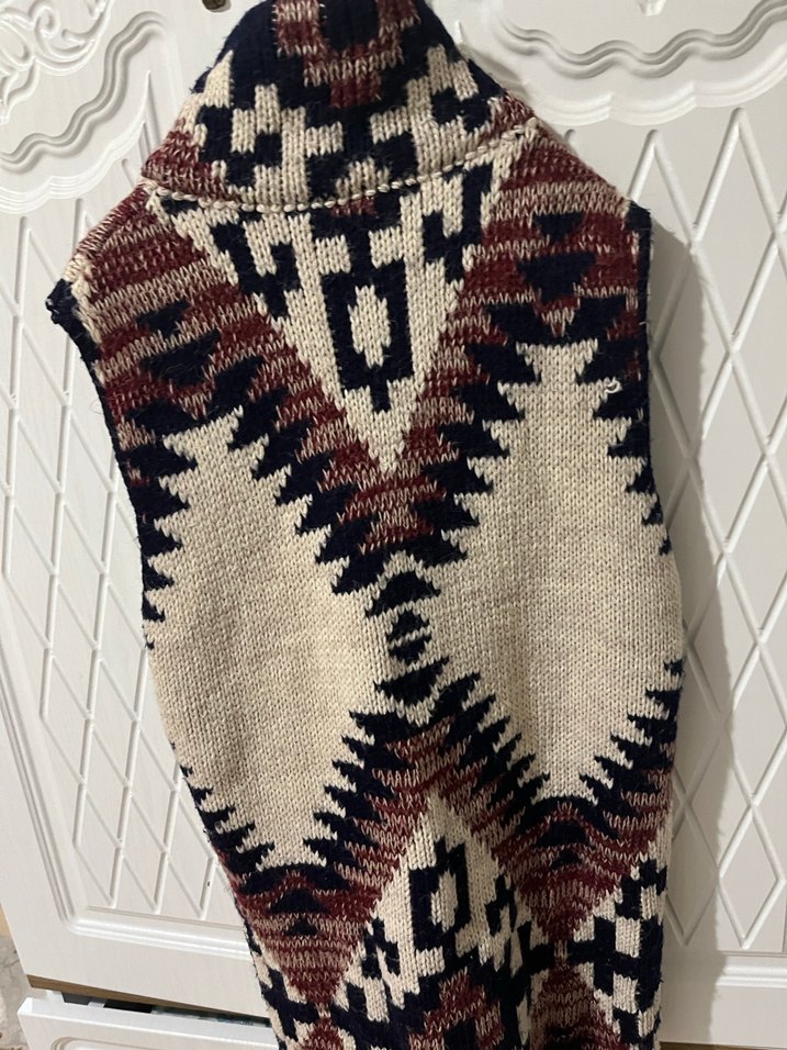 Bohem Desenli Örgü Kolsuz Kadın Süveter - Görsel 2