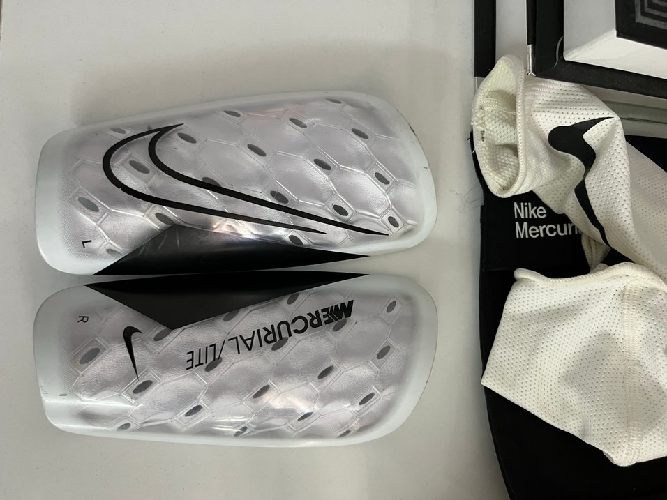 Nike Beyaz Dizlik - Görsel 2