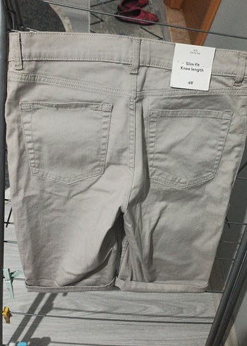 Bej Renkli Kemerli Erkek Mini Şort - Görsel 4