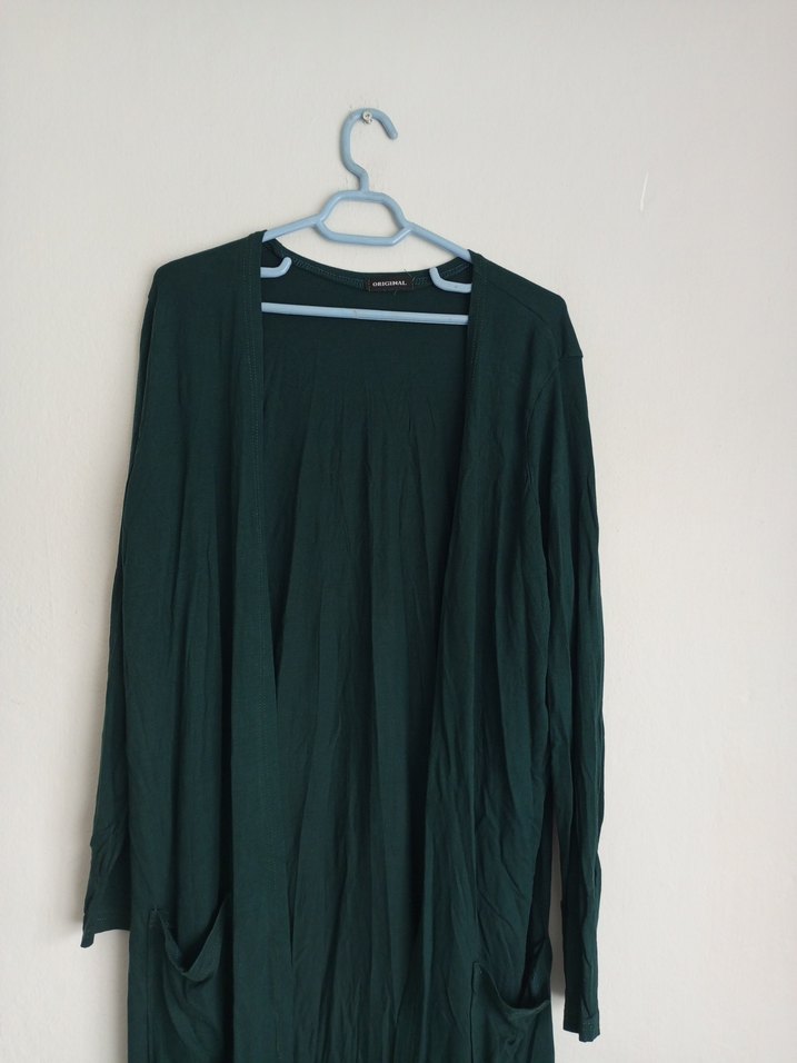 Uzun Kollu Yeşil Kadın Hırka - Görsel 2