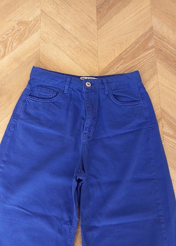 Kadın Mavi Bol Kesim Midi Kot Pantolon - Görsel 4