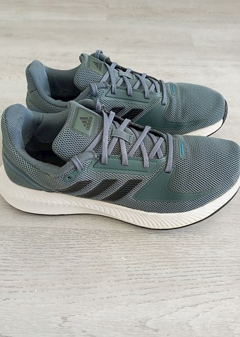 Adidas 40