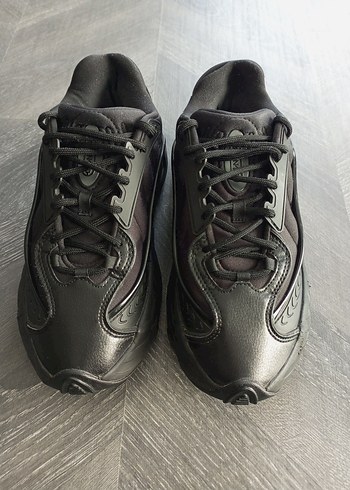 Orijinal Adidas Oznova Spor Ayakkabı - Görsel 2