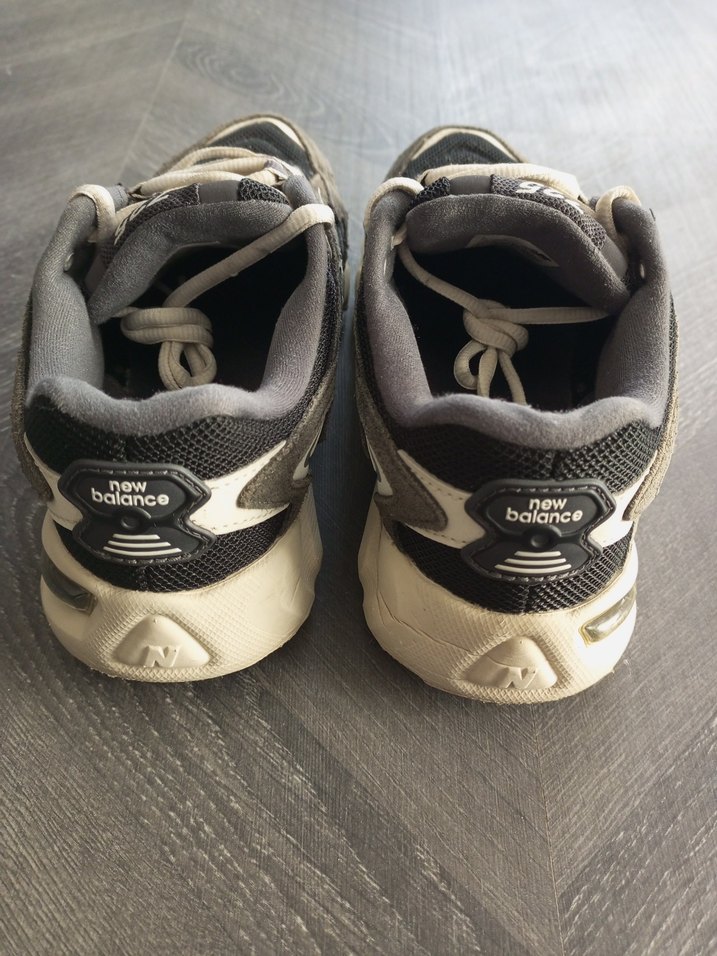 Orijinal New Balance 725  Spor Ayakkabı - Görsel 4