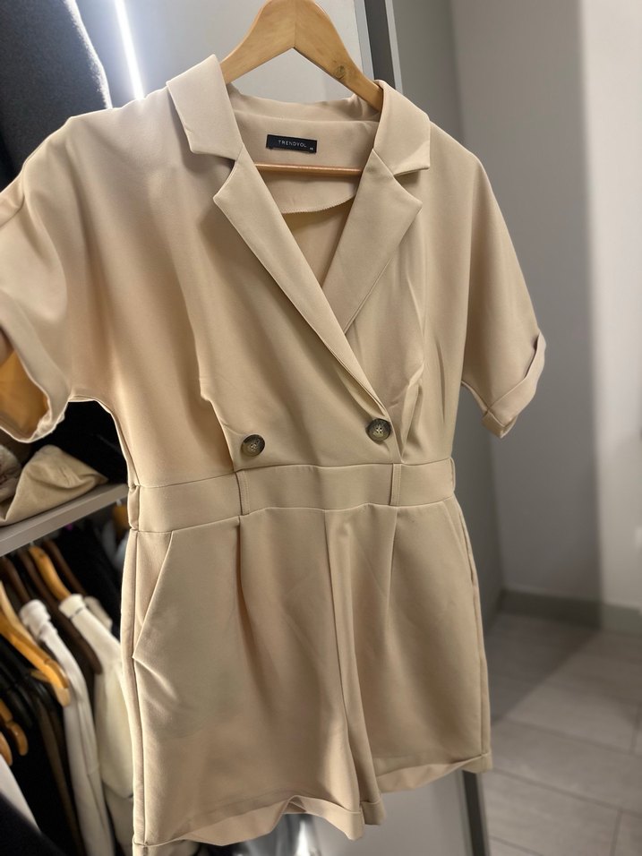 Trendyol Bej Şort Tulum - Görsel 2