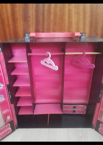 barbie gardolabı - Görsel 2