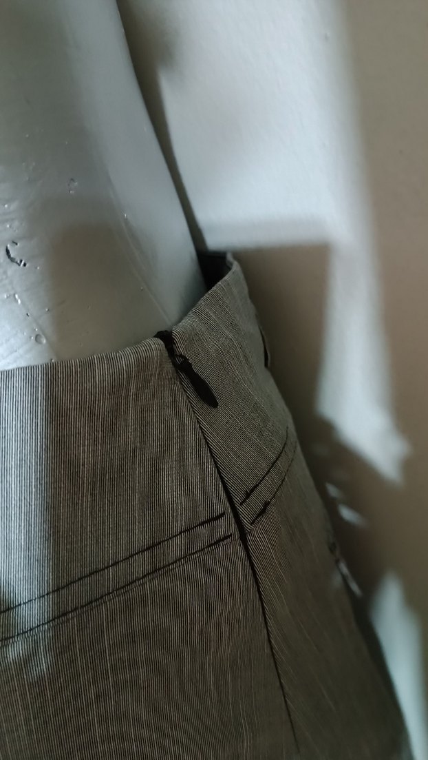 Gri  pileli etek - Görsel 4