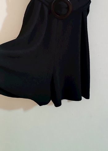 Siyah Kemerli Mini Kadın Tulum - Görsel 2